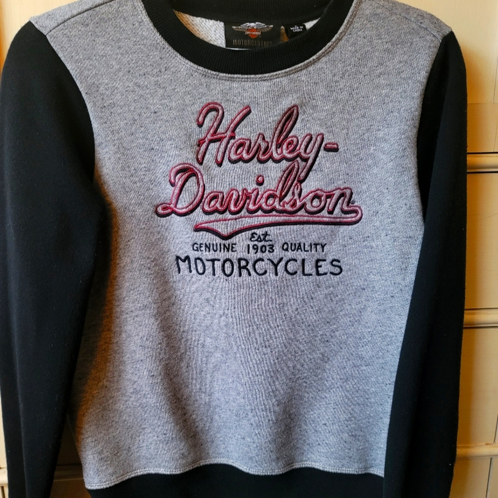 Harley Davidson crew sweater